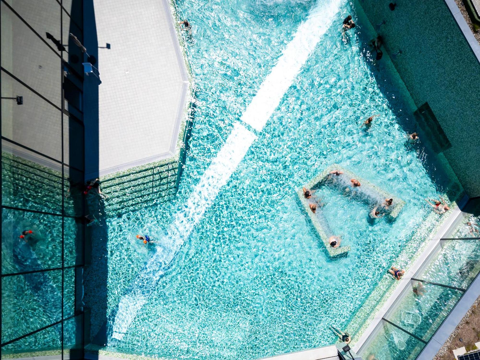 Hotel Cailler & Bains De La Gruyere Charmey Ngoại thất bức ảnh